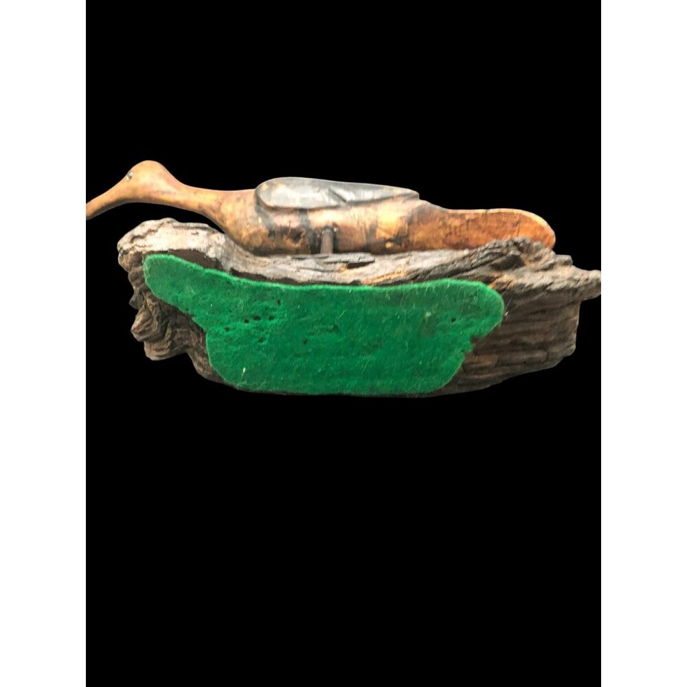 Hand-Carved Wooden Shore Bird With Turned Head On Rustic Driftwood Base 14"x8.5" - Picture 6 of 6